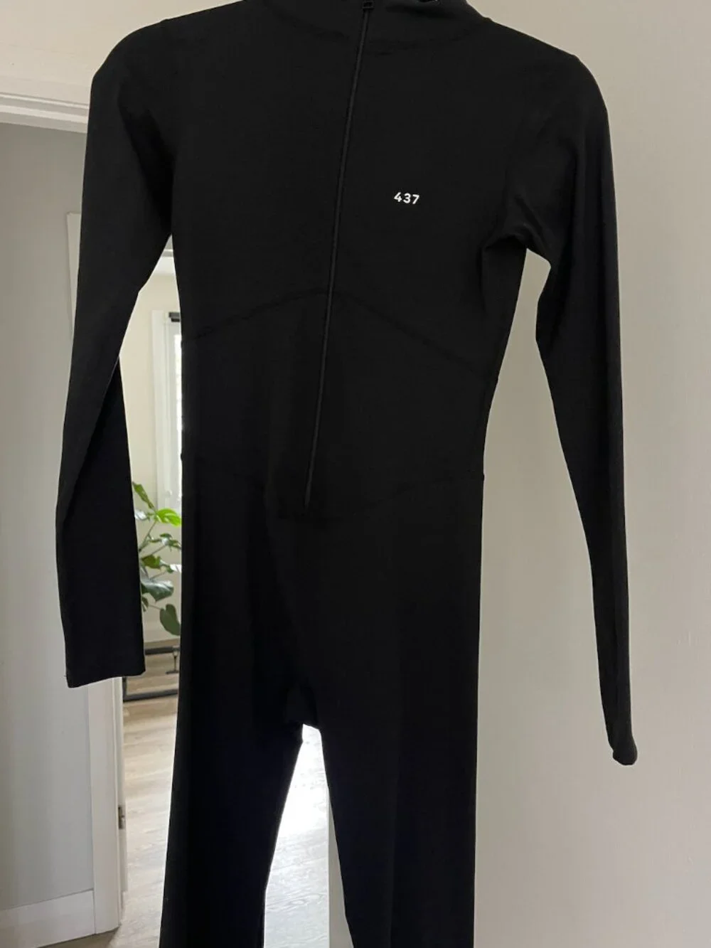 437 Longsleeve Onesie - Small - Picture 3 of 3